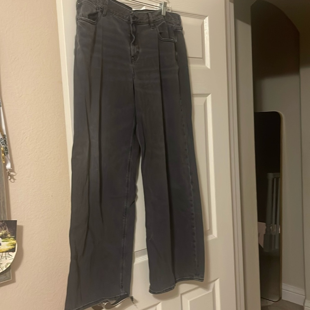 American eagle low rise skater jeans